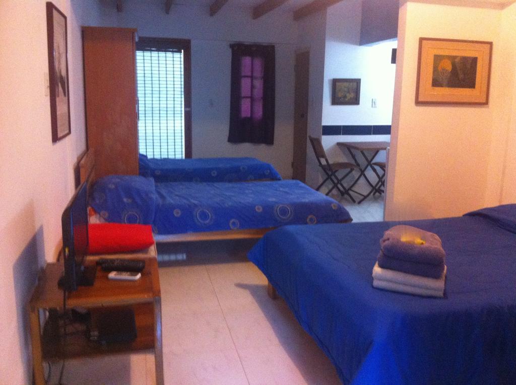 Hostal Casaluna San Andres Room photo